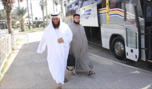 سلمان الداية وهو يعود الى منزله
