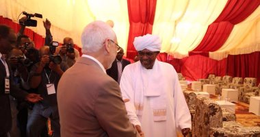 الغنوشى فى السودان للقاء البشير